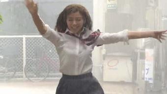 娱乐吃瓜酱男生恋爱脑,恋爱脑爆发！娱乐吃瓜酱男生揭秘恋爱中的甜蜜与疯狂