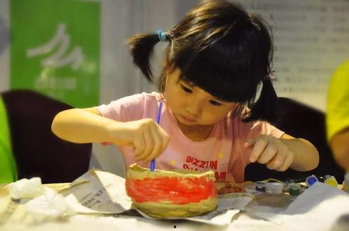 娱乐吃瓜酱玩泥,揭秘娱乐圈的趣味幕后故事